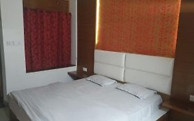 Hotel gp Grand Dehradun